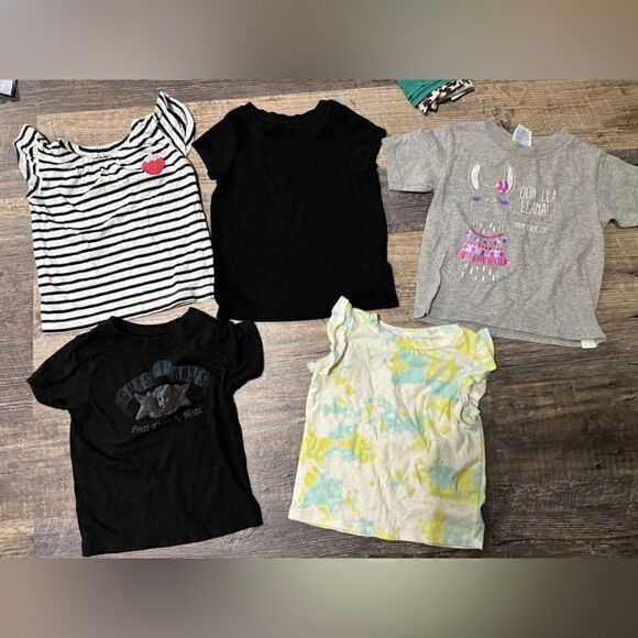 2 T short sleeve shirts #1 - Picture 2 of 4
